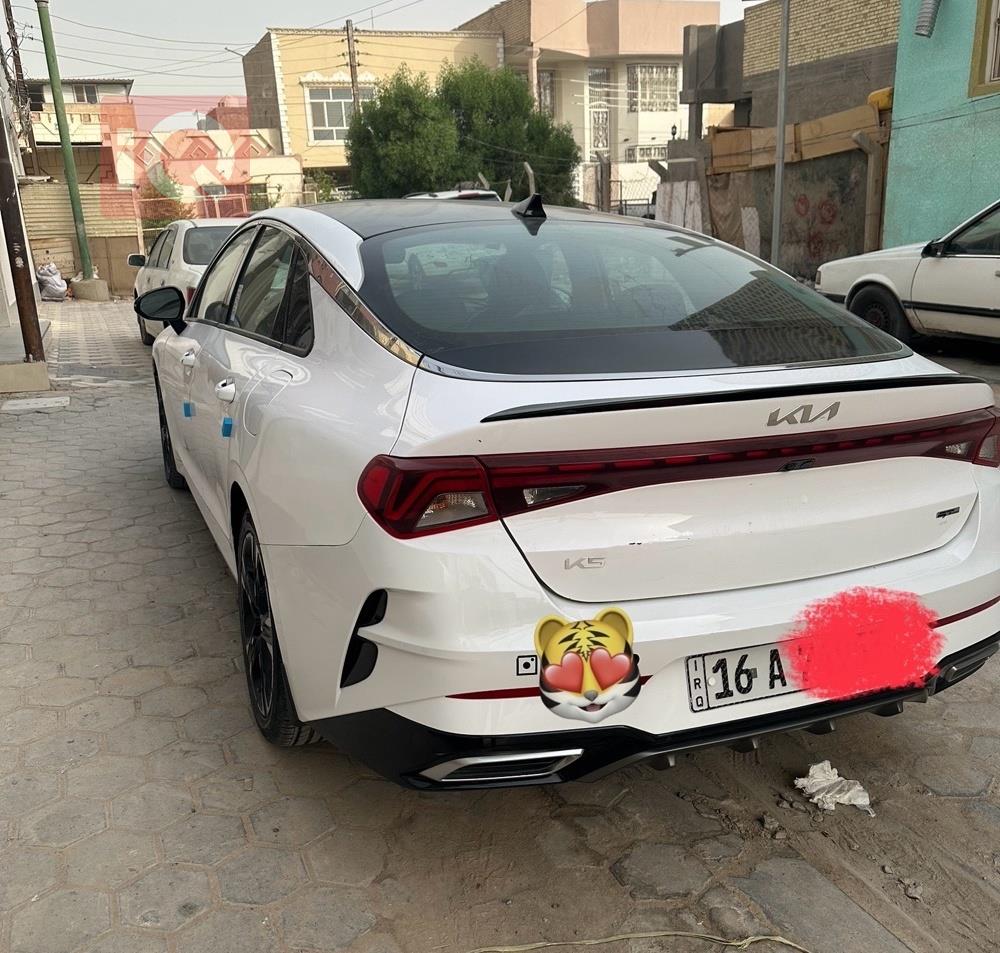 كيا K5